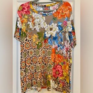 Johnny Was Taylor Leopard Tee-XL